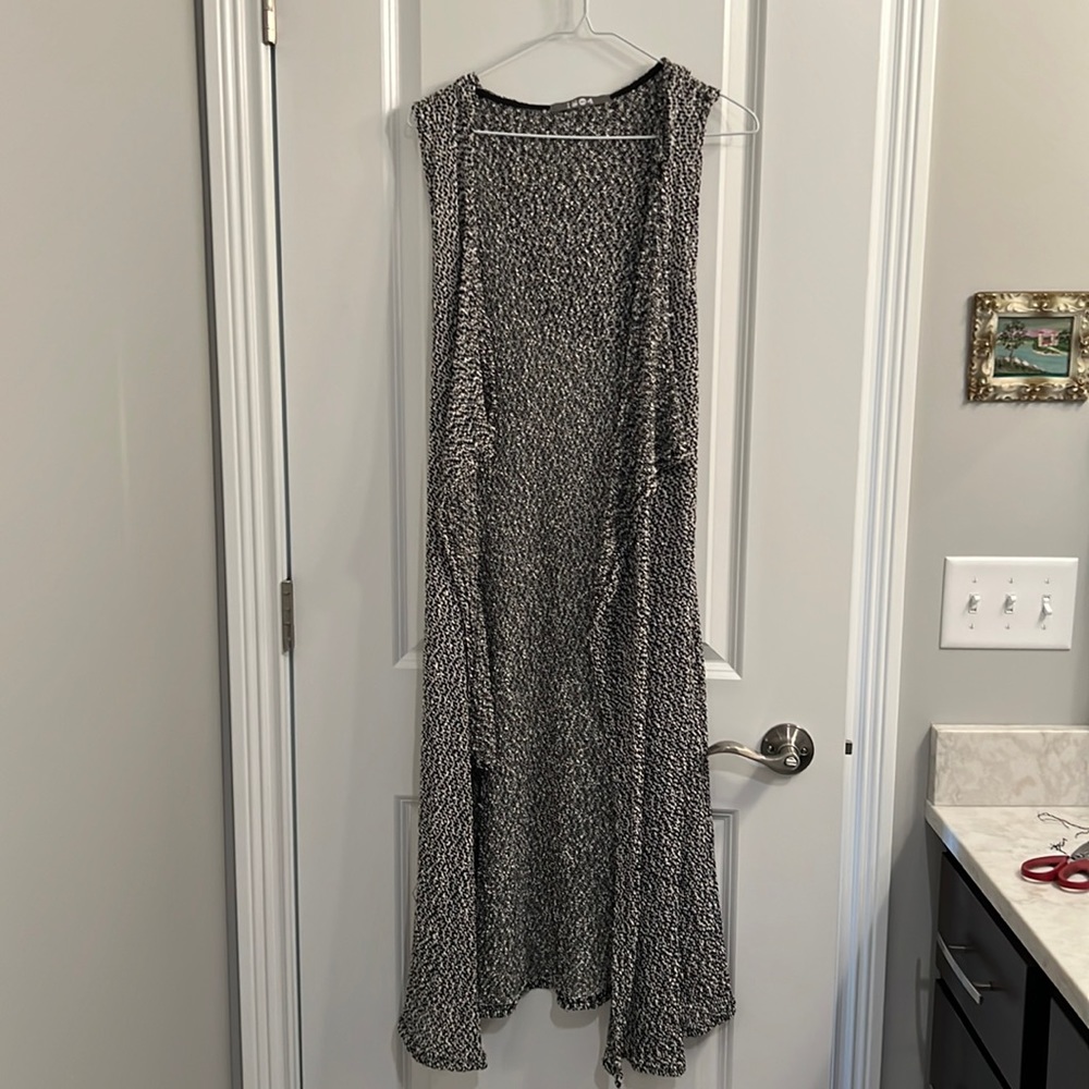 Coin 1804 Black & White Hooded Long Duster Cardigan